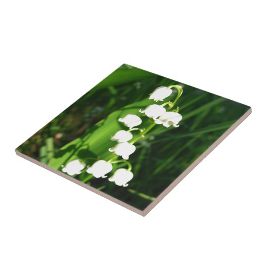 谷の花のユリ タイル (側面)