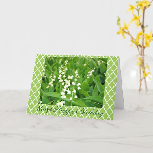 谷の誕生日の5月の素晴らしく白いユリ カード (黄色い花)