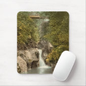 谷間は滝、皮、人、イギリスの島よろしいです マウスパッド (マウス)