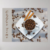豆とカップ付きコーヒータイムファインアート写真 ポスター (正面)
