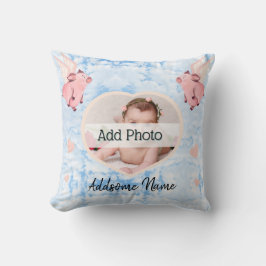 豚が空を飛ぶ飛んでいると、かわいい翼を持つブタ クッション