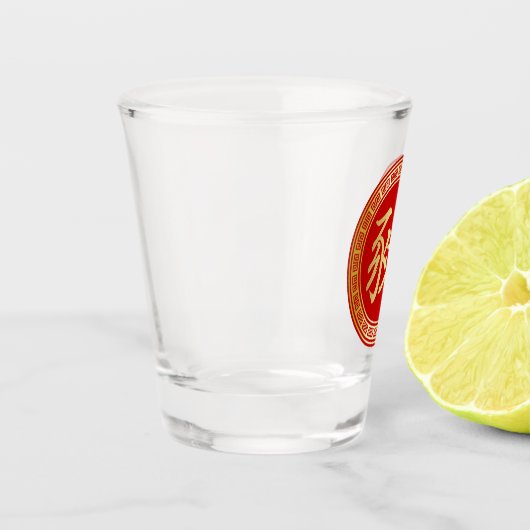 豚中国の赤と金ゴールドのシンボル年 ショットグラス (左)