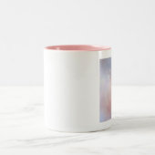 豚飛んでいるが羽を伸ばす ツートーンマグカップ (中央)