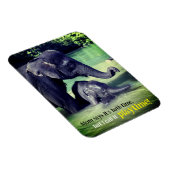 象が川で泳いでいる マグネット (右側)