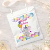 象が風船を持つ誕生日パーティー フェイバーバッグ (クリップ留めされた状態)