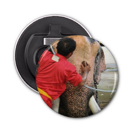 象のバスタイム…アユタヤ（タイ） 栓抜き (正面)