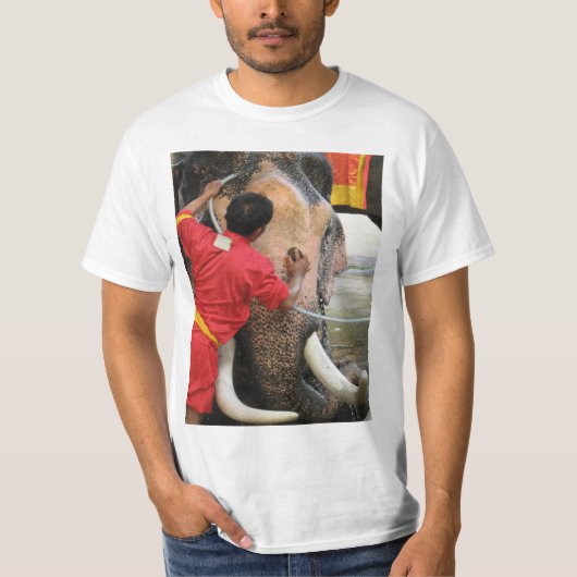 象のバスタイム...タイ・アユタヤ Tシャツ (正面)