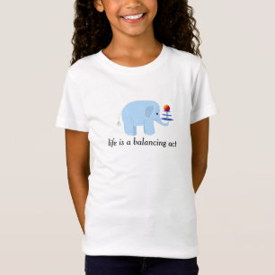 象のバランス芸 Tシャツ
