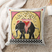 象のパレードの黄色の枕 クッション (ブランケット)