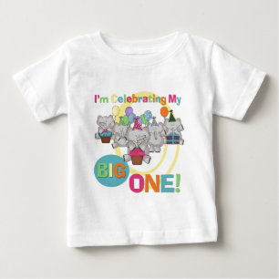 象の第1誕生日のTシャツおよびギフト ベビーTシャツ