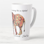 象の背の高いマグカップ カフェラテマグ (右アングル)