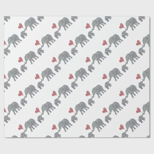 象は赤いハートを持つ灰色のお母さんそしてベビーを抱き締めます ラッピングペーパー (フラット)
