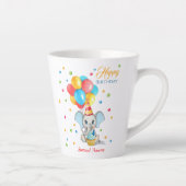 象カラフル漫画子供の誕生日 カフェラテマグ (右)