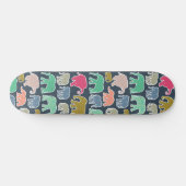 象カラフル、象の模様、ジグザグ スケートボード (横)