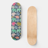 象カラフル、象の模様、ジグザグ スケートボード (正面)