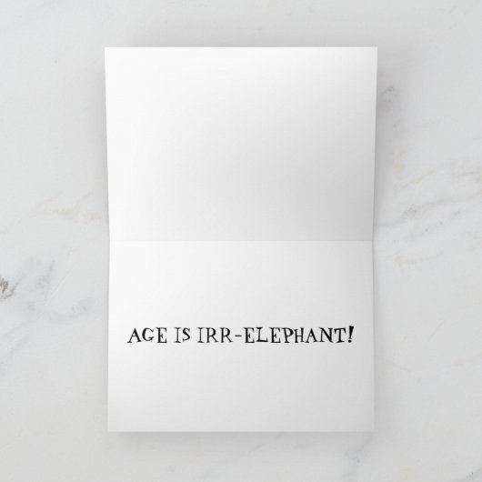 象ハッピーバースデーおもしろいエイジブルーとグレー カード (内部)