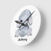 象パーソナライズされた名の水色モダン ラウンド壁時計 (傾斜)
