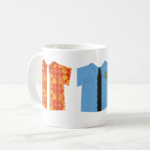 象徴的なファッションシャツ コーヒーマグカップ (正面左)