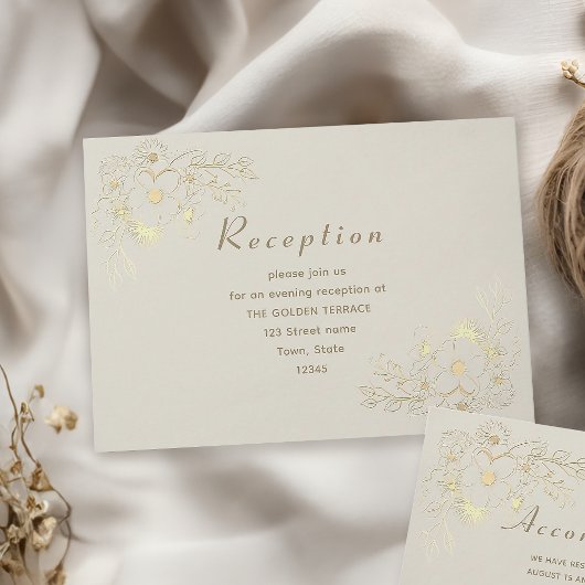 象牙色のゴールドフラワーの結婚披露宴カード エンクロージャーカード