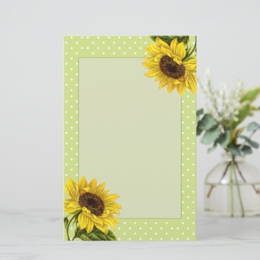 豪華なひ素朴まわりと緑の水玉模様 便箋 (スタンド正面)