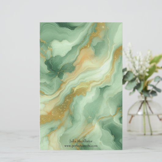 豪華なエレガント緑の大理石と金ゴールドアクセント 便箋 (スタンド正面)