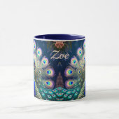 豪華なクジャクでティール(緑がかった色)と金ゴールド羽毛 マグカップ (中央)