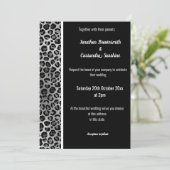 豪華なシルバー ブラック アニマル プリント トリム 招待状 (スタンド正面)