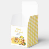 豪華なレモンケーキとジンジャー茶の ブライダルシャワー フェイバーボックス (オープン)