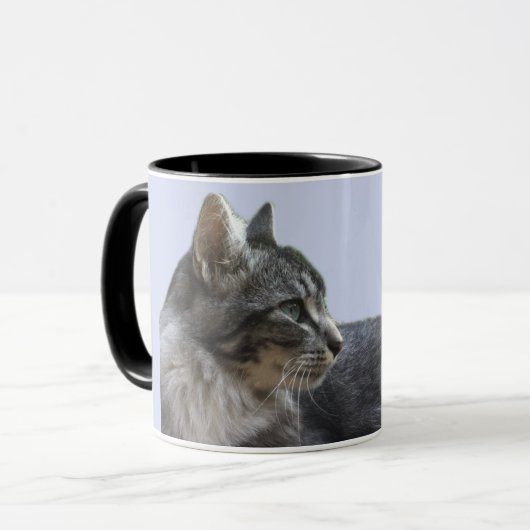 豪華な寝そべる猫 マグカップ (正面左)