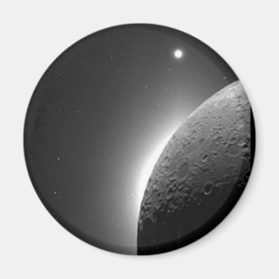 豪華なNASAのイメージは地球輝やきによって、月つきました マグネット