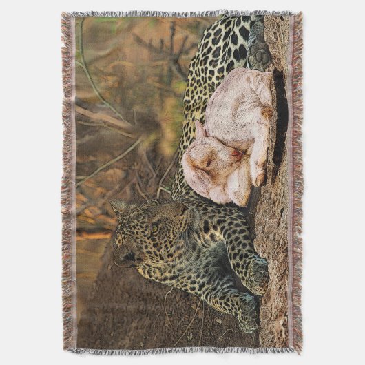 豹はイザヤの子と共に横になる スローブランケット (正面縦)