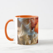 貝およびフルーツの静物画 マグカップ (左)