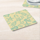 貝が付いている背景。 手描き スクエアペーパーコースター (アングル)