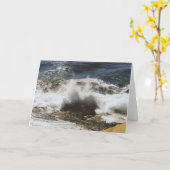 貝殻のビーチで壊れる波 カード (黄色い花)