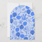 貝殻 ブライダルシャワー エレガント ビーチ カスタム アーチ 招待状 (裏面)