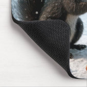 財布の中に救黒リスのドングリ マウスパッド (コーナー)