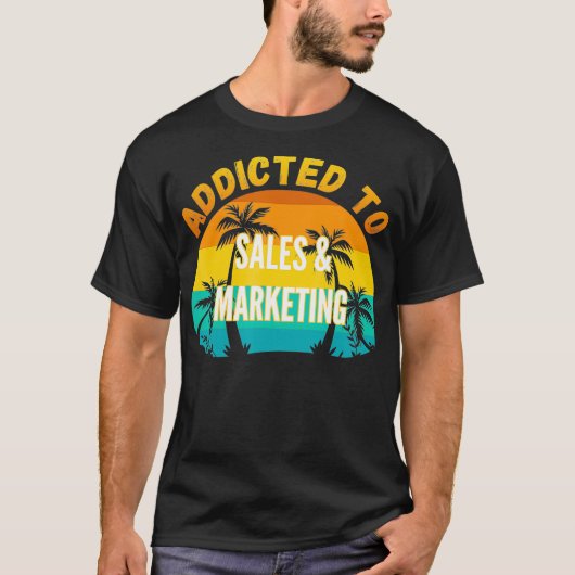 販売勉強中毒の大学マーケティング Tシャツ (正面)
