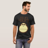 販売最高の- Sun Bum MERCHANDISE Essential Tシャツ (正面フル)