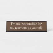 責任なし 面白いオフィスギフト デスク デスクネームプレート (正面)