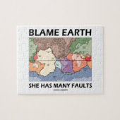 責任の地球彼女は有します多くの欠陥(プレート造構論)を ジグソーパズル (横)