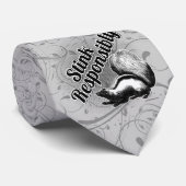 責任を持って首のネクタイを刺す ネクタイ (ロール)