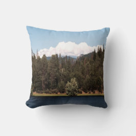 貯水池を春...... クッション