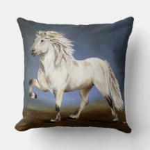 貴族～アイスランドの馬