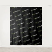 貴社ロゴの斜めリピートブラック背景 タペストリー (正面)