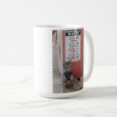 買い物にマグを掛ける コーヒーマグカップ (正面右)