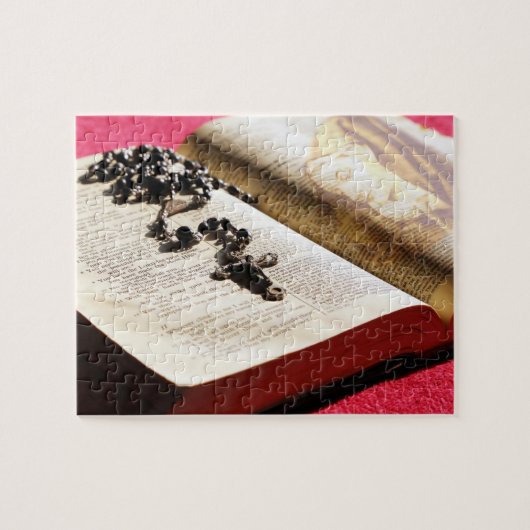 賛美された聖母マリアの聖書の数珠 ジグソーパズル (横)