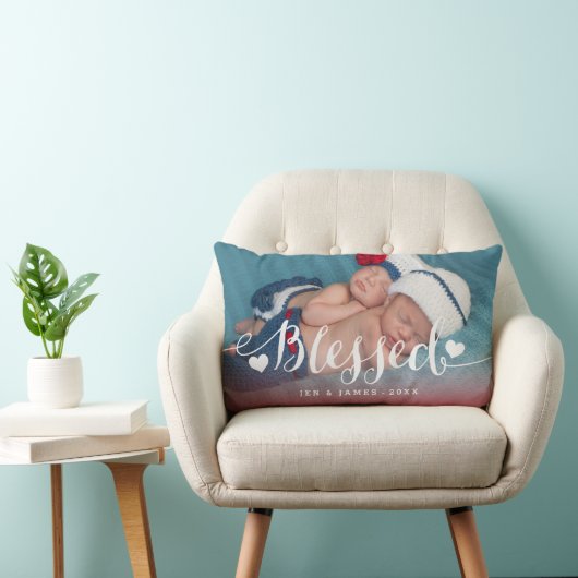 賛美された|のベビーの誕生のバレンタインの写真の枕 ランバークッション (椅子)