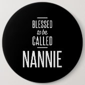 賛美名兄 缶バッジ (正面)