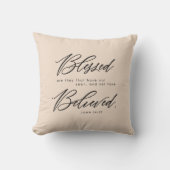 賛美聖句ヨハネ20:29クリスチャン クッション (正面)