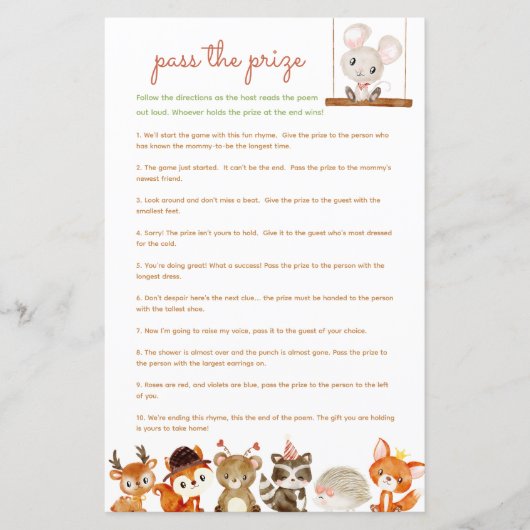 賞品の赤ちゃんシャワーゲームウッドランド・クリーチャーを渡す (正面)